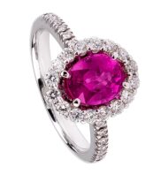 Pierścionek z białego złota z rubinem