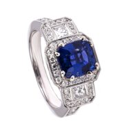 Pierścionek z białego złota z szafirem