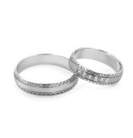 Waga: 8-10 g szerokość: 5mm